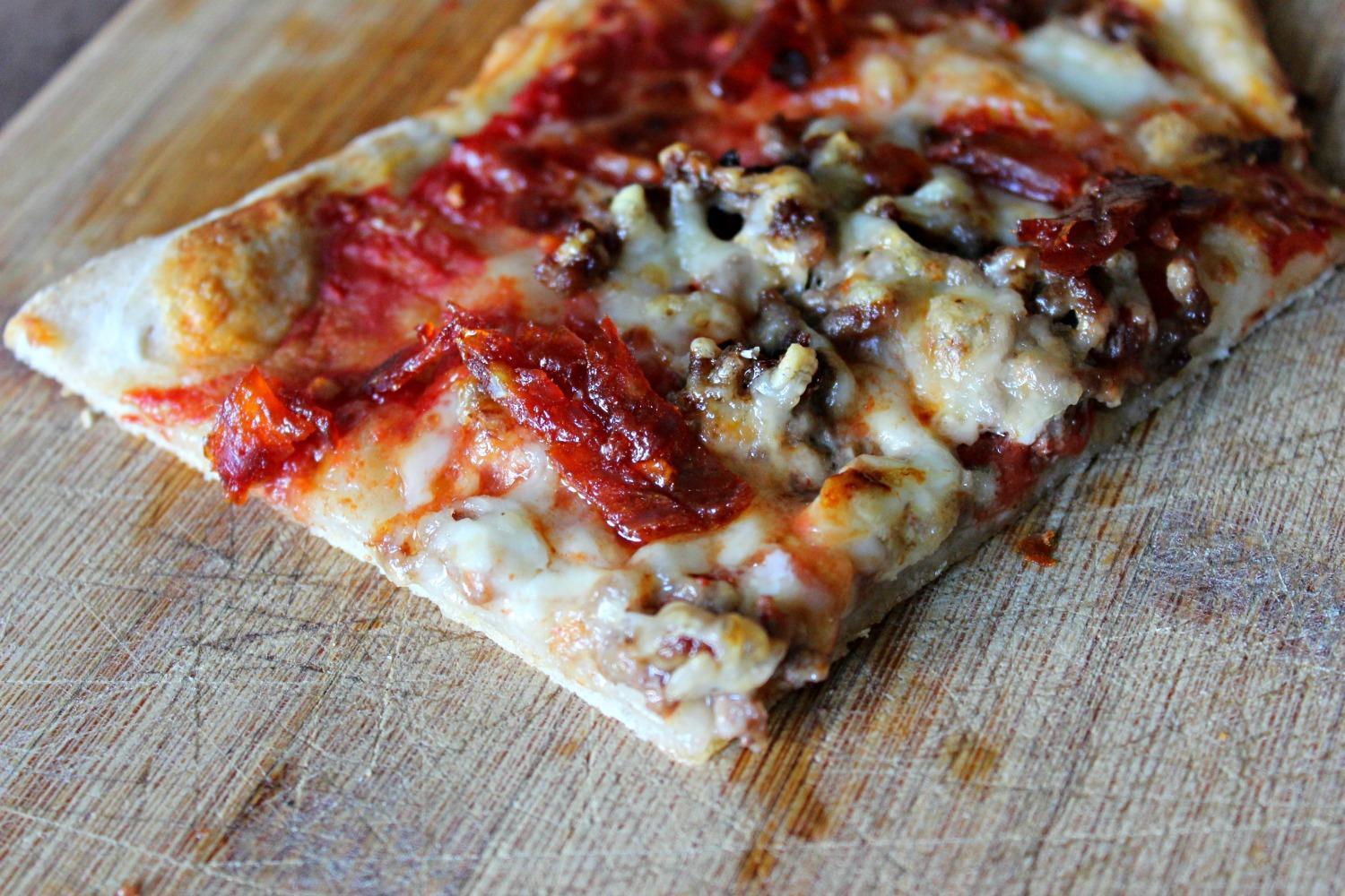 Pizza à la viande hachee, pâte au levain